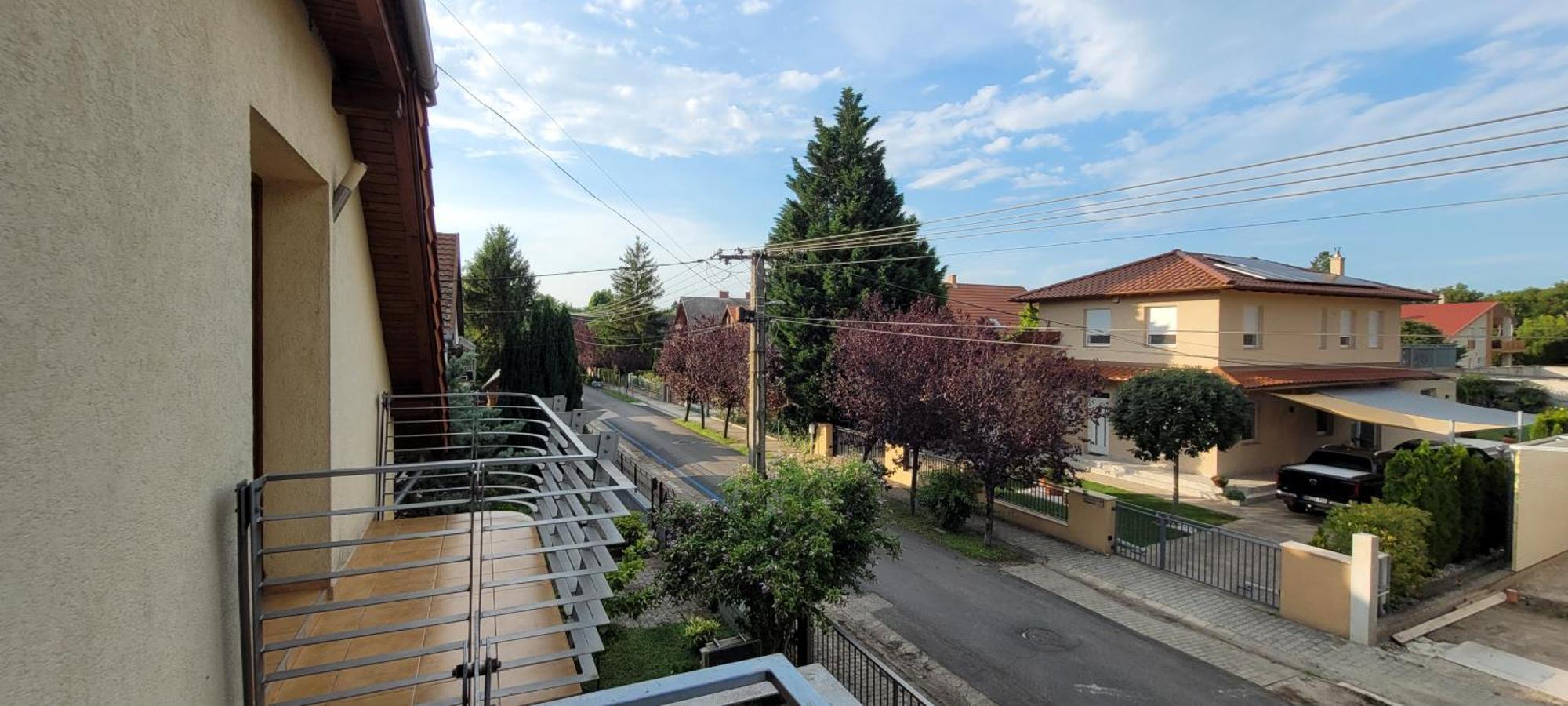 Апартаменты Frank Apartmanhaz Балатонбоглар Экстерьер фото