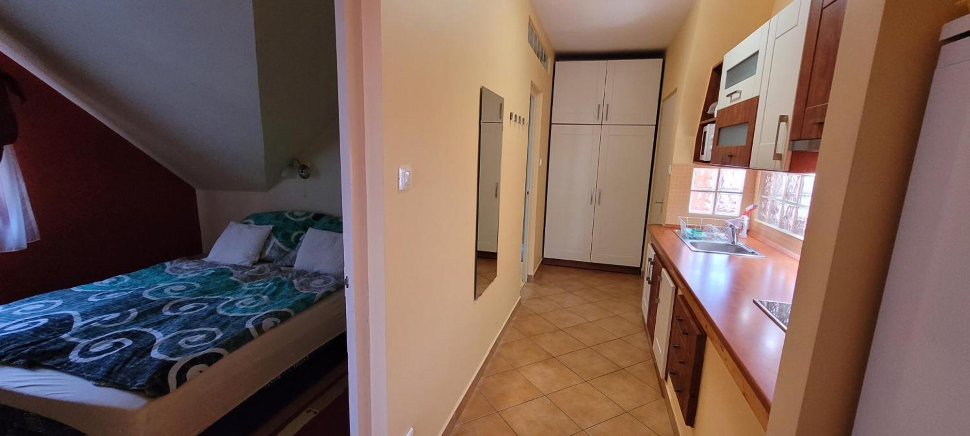 Апартаменты Frank Apartmanhaz Балатонбоглар Экстерьер фото