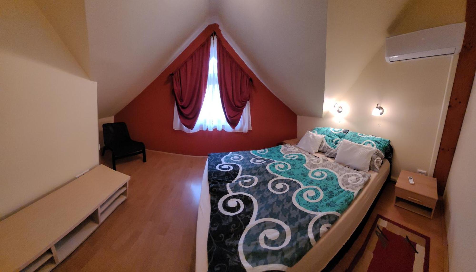 Апартаменты Frank Apartmanhaz Балатонбоглар Экстерьер фото