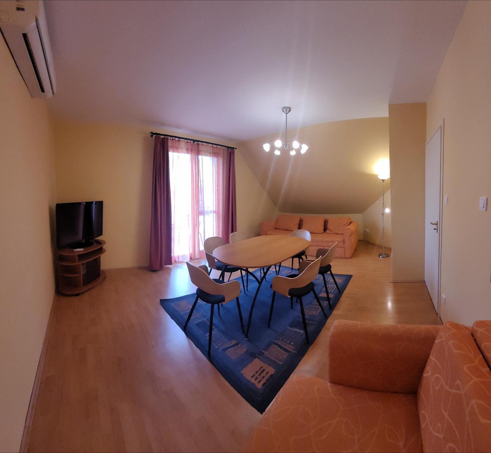 Апартаменты Frank Apartmanhaz Балатонбоглар Экстерьер фото