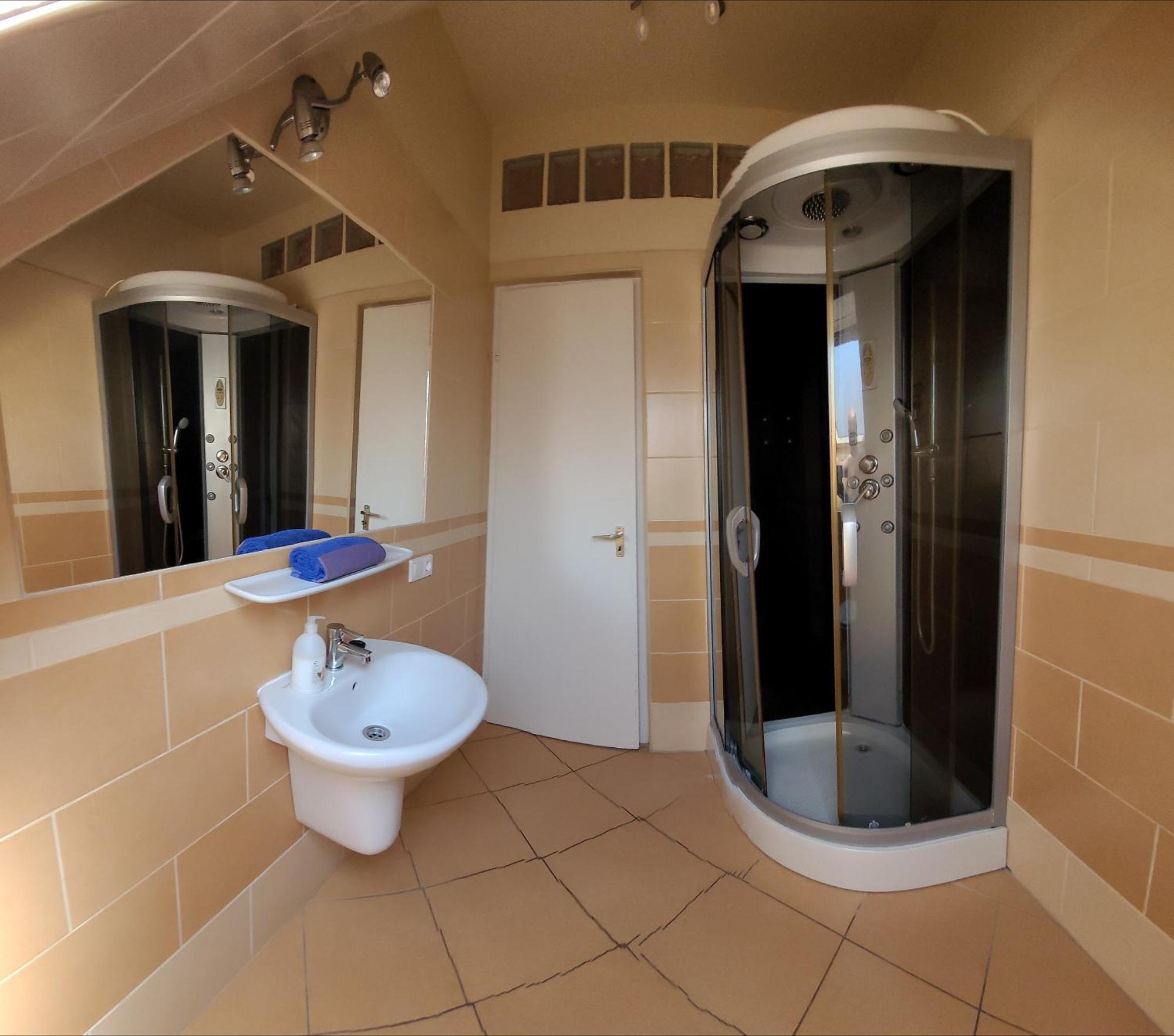 Апартаменты Frank Apartmanhaz Балатонбоглар Экстерьер фото