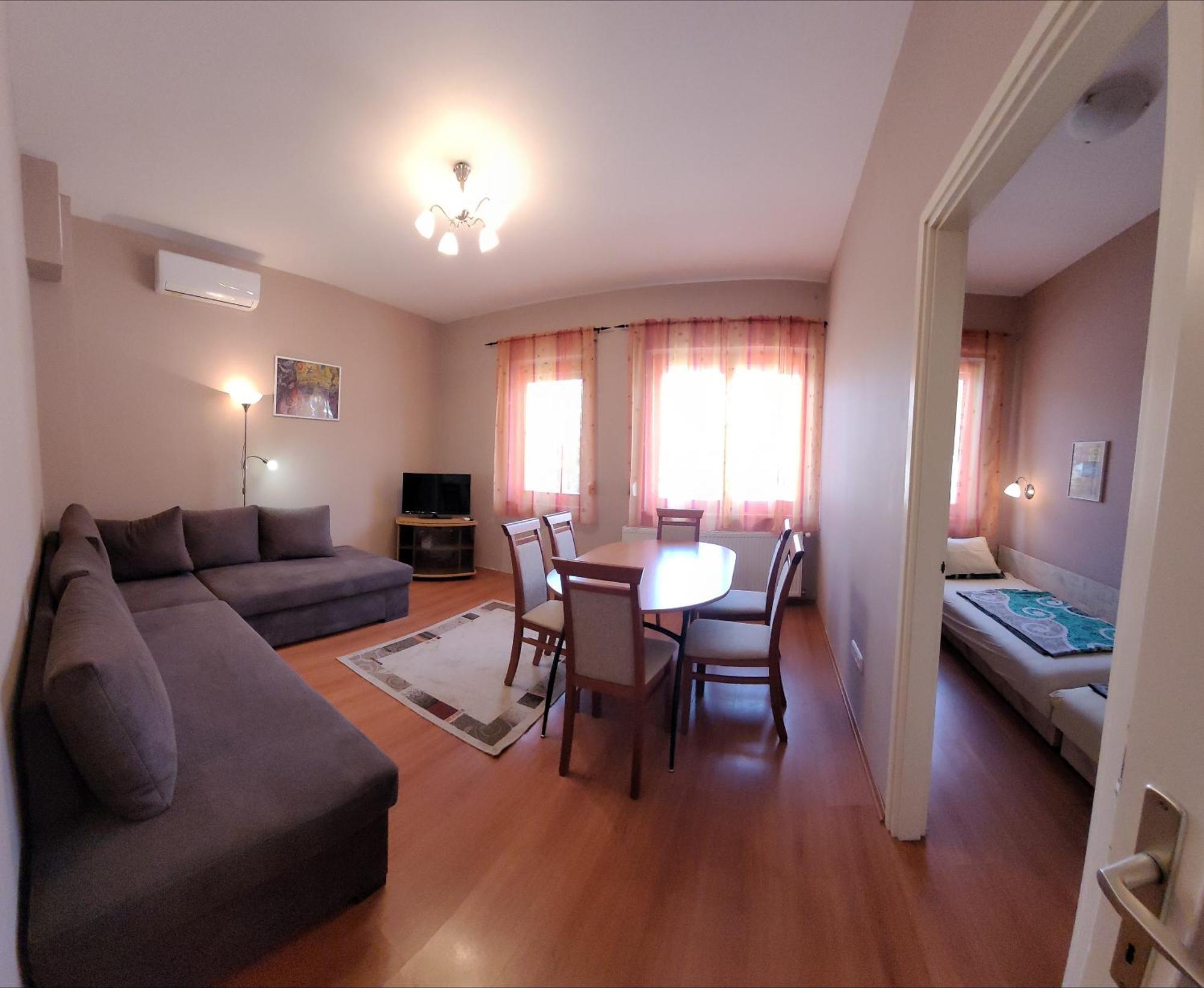 Апартаменты Frank Apartmanhaz Балатонбоглар Экстерьер фото